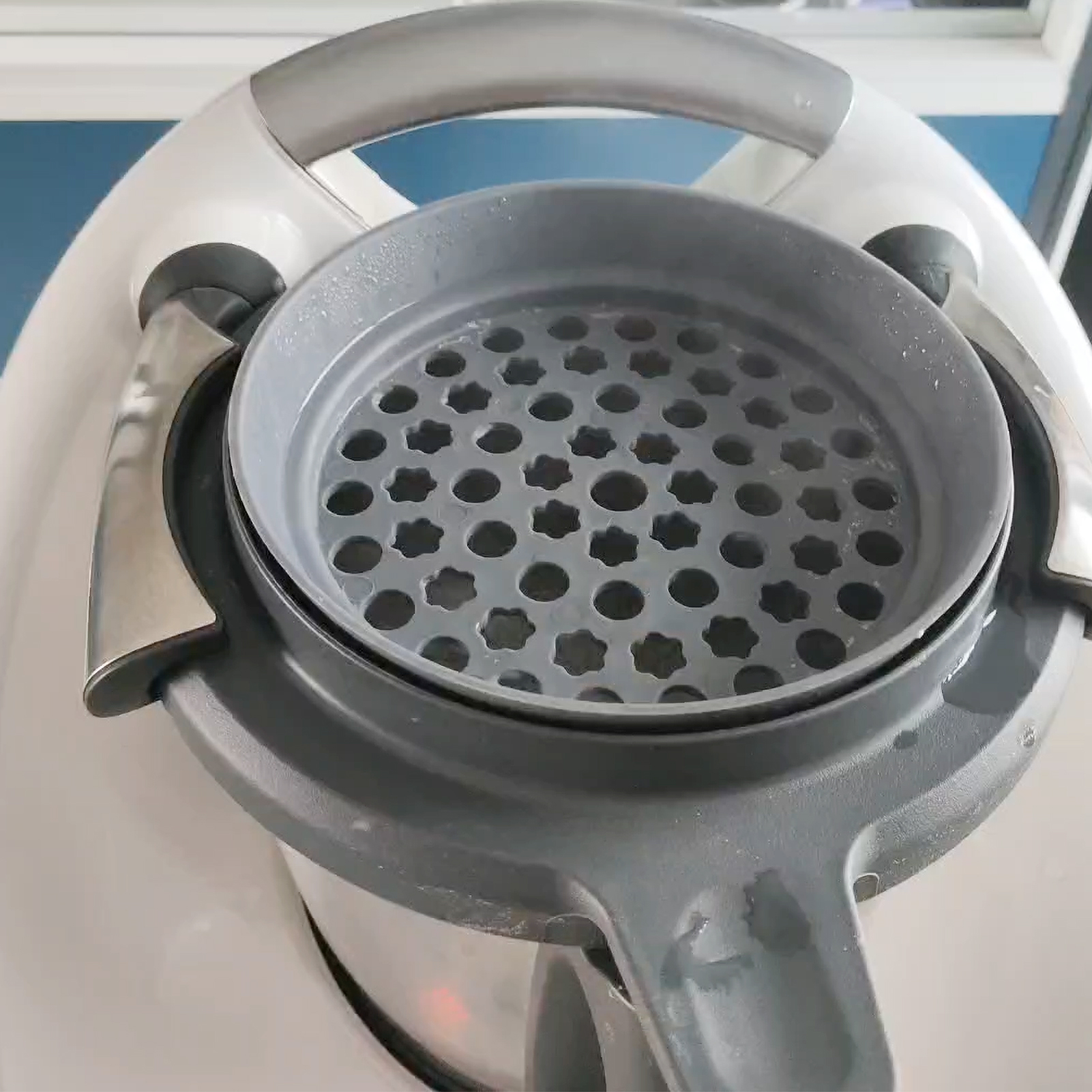 Batter Dispenser with Large Ho – обзор и цена Food Processor Large
